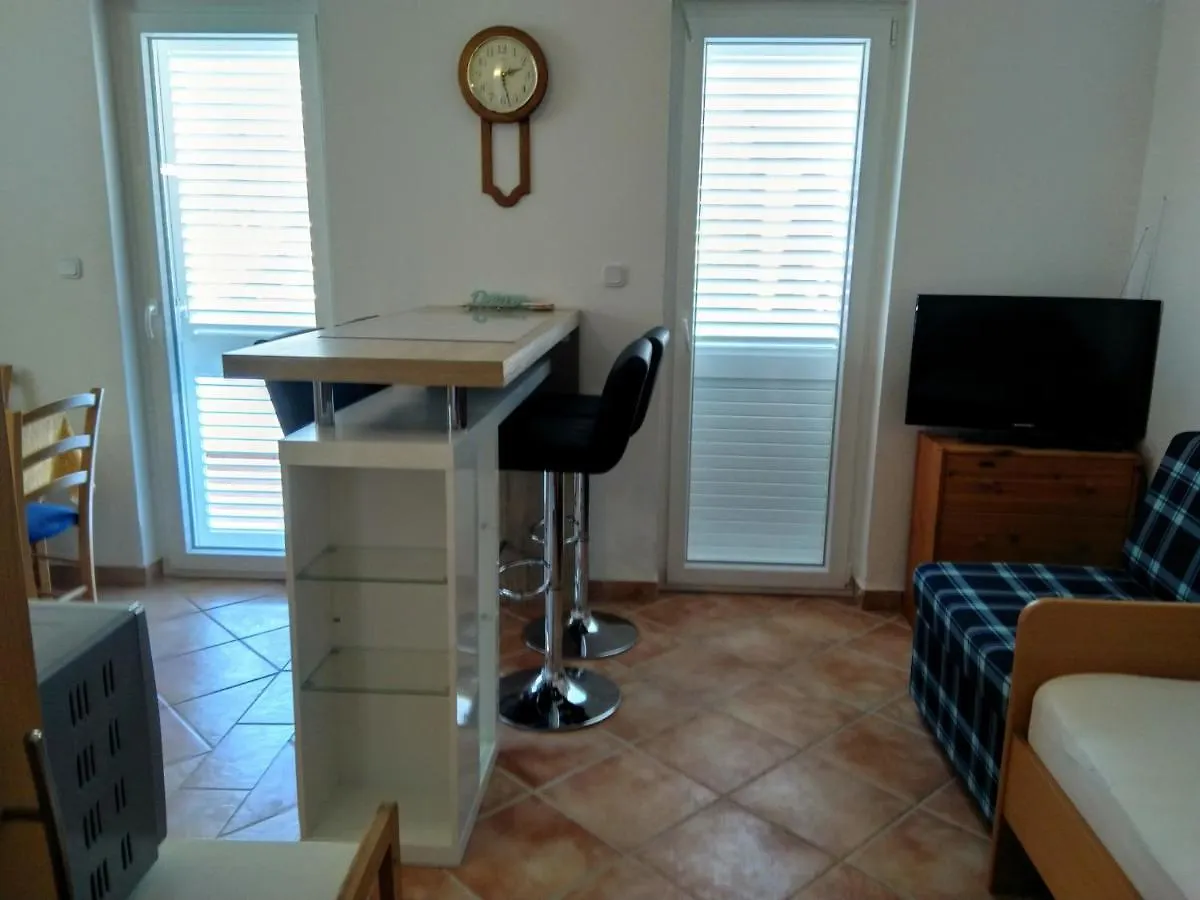 Apartment Edina Pag Pag Town