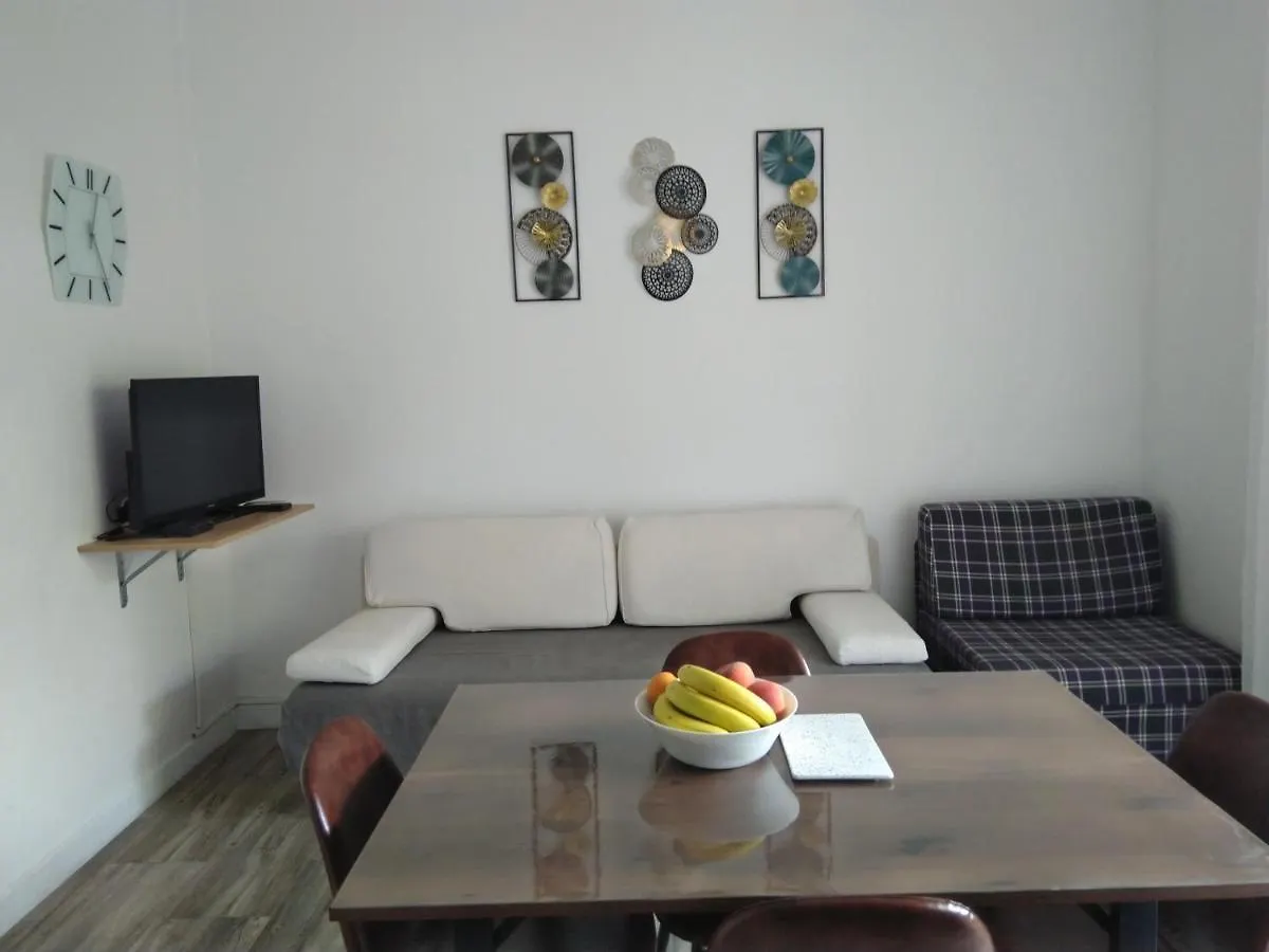Apartment Edina Pag Pag Town 0*,
