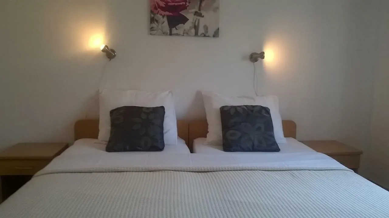Apartment Edina Pag Pag Town