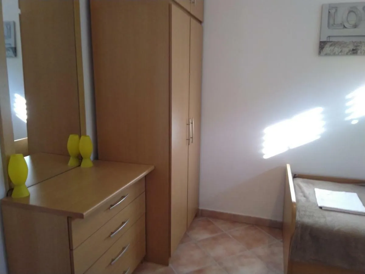 Apartment Edina Pag Pag Town 0*,